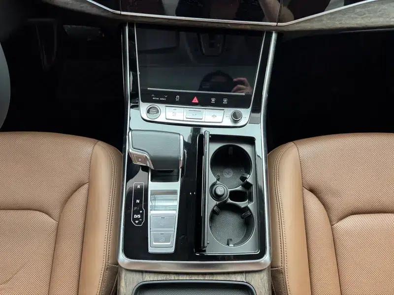 Audi Q7 2021 55 TFSI quattro S line Sport — миниатюра 22