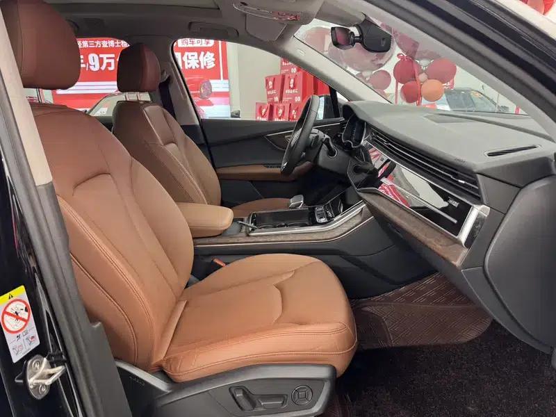 Audi Q7 2021 55 TFSI quattro S line Sport — миниатюра 29
