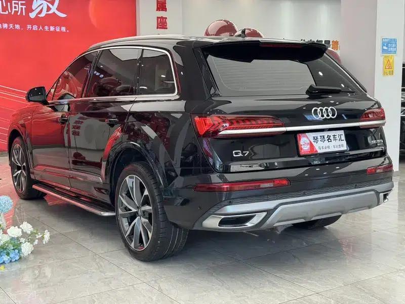 Audi Q7 2021 55 TFSI quattro S line Sport — миниатюра 4