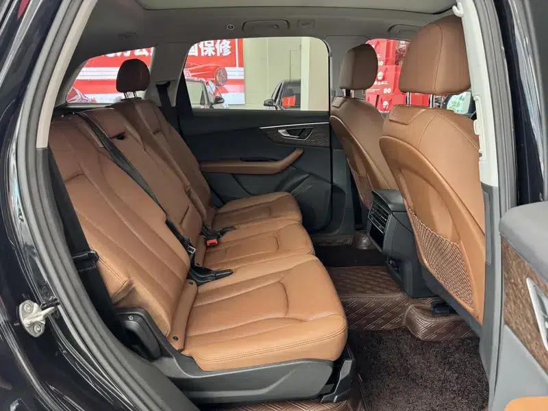 Audi Q7 2021 55 TFSI quattro S line Sport — миниатюра 38