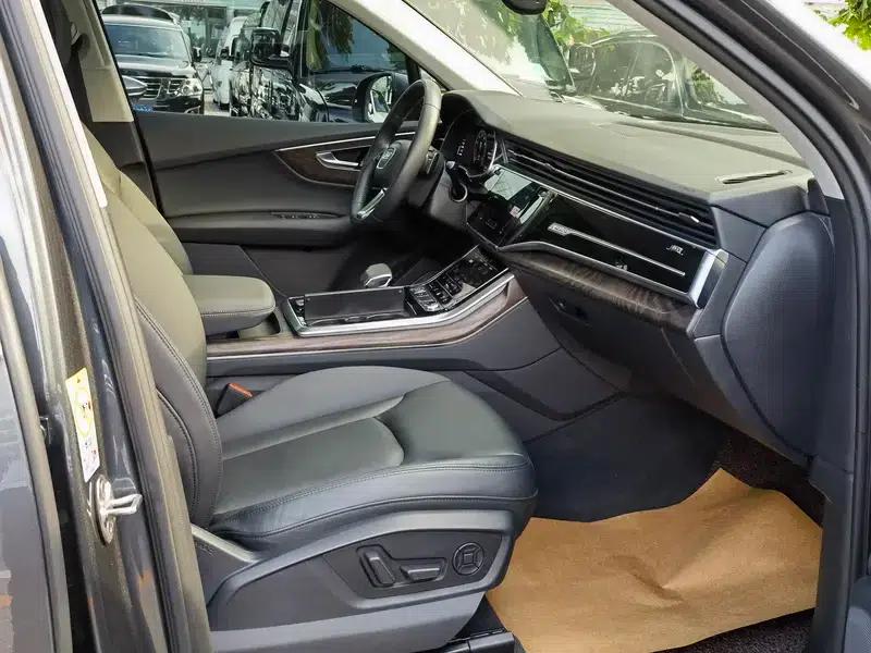 Audi Q7 2020 55 TFSI quattro S line Sport — миниатюра 15