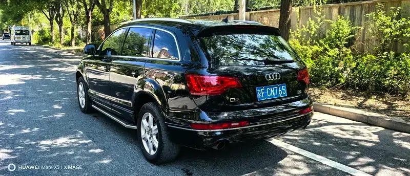 Audi Q7 2010 3.6 FSI quattro Base Model — миниатюра 4