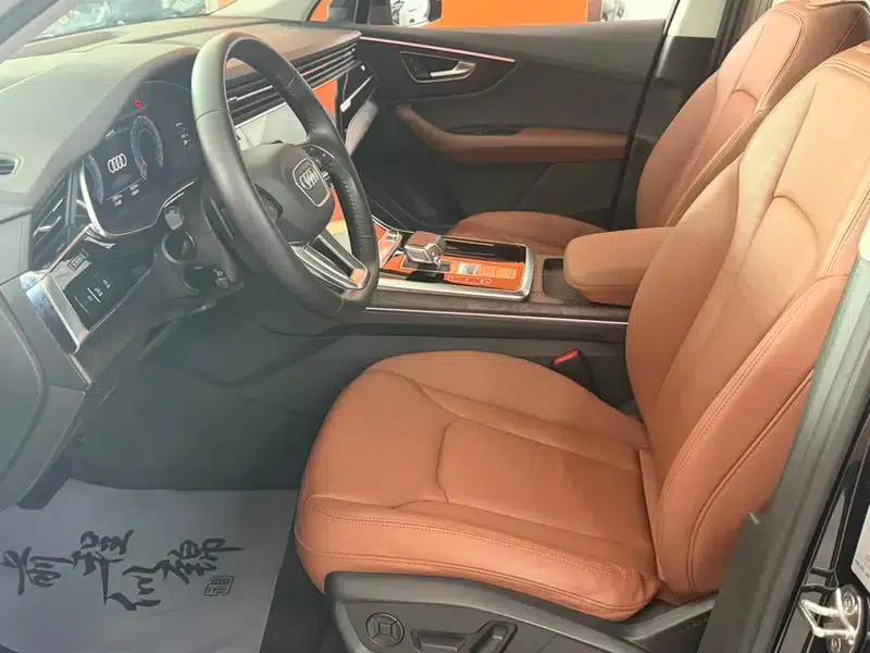 Audi Q7 2020 55 TFSI quattro S line Sport — миниатюра 13