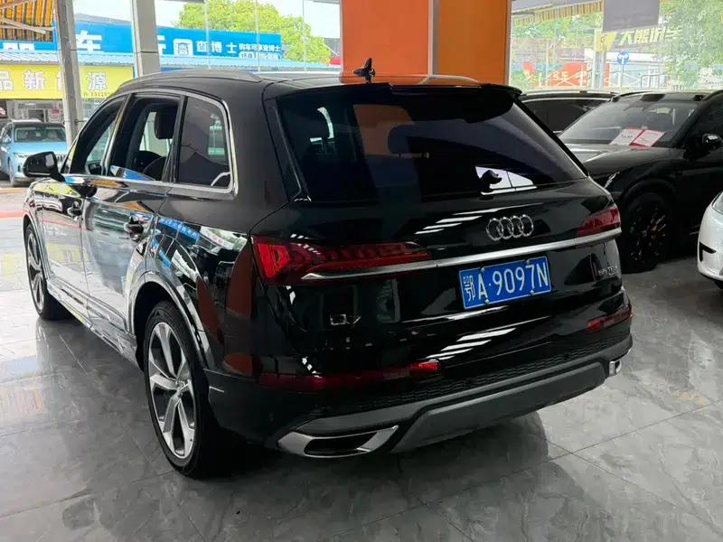 Audi Q7 2020 55 TFSI quattro S line Sport — миниатюра 3