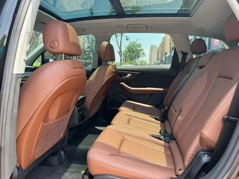 Audi Q7 2025 55 TFSI quattro S line Black Knight Edition — миниатюра 8