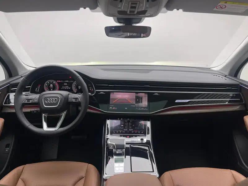 Audi Q7 2025 55 TFSI quattro S line Sport — миниатюра 14