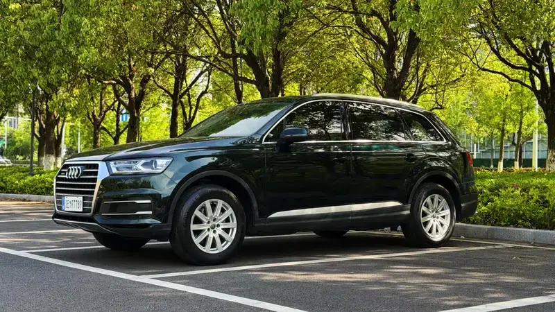 Audi Q7 2016 2.0T Automatic AWD 5-seater Parallel Import — миниатюра 1