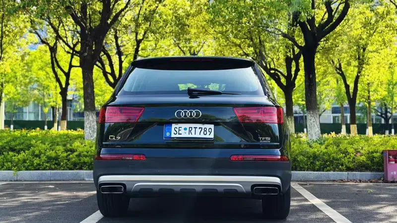 Audi Q7 2016 2.0T Automatic AWD 5-seater Parallel Import — миниатюра 6