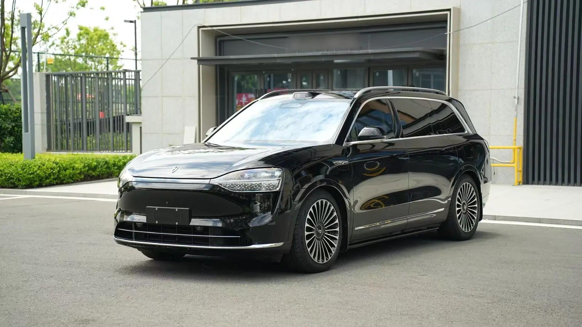 Hima AITO M9 2024 Range-Extended Max Edition 42 kWh 6-Seater Version — миниатюра 1