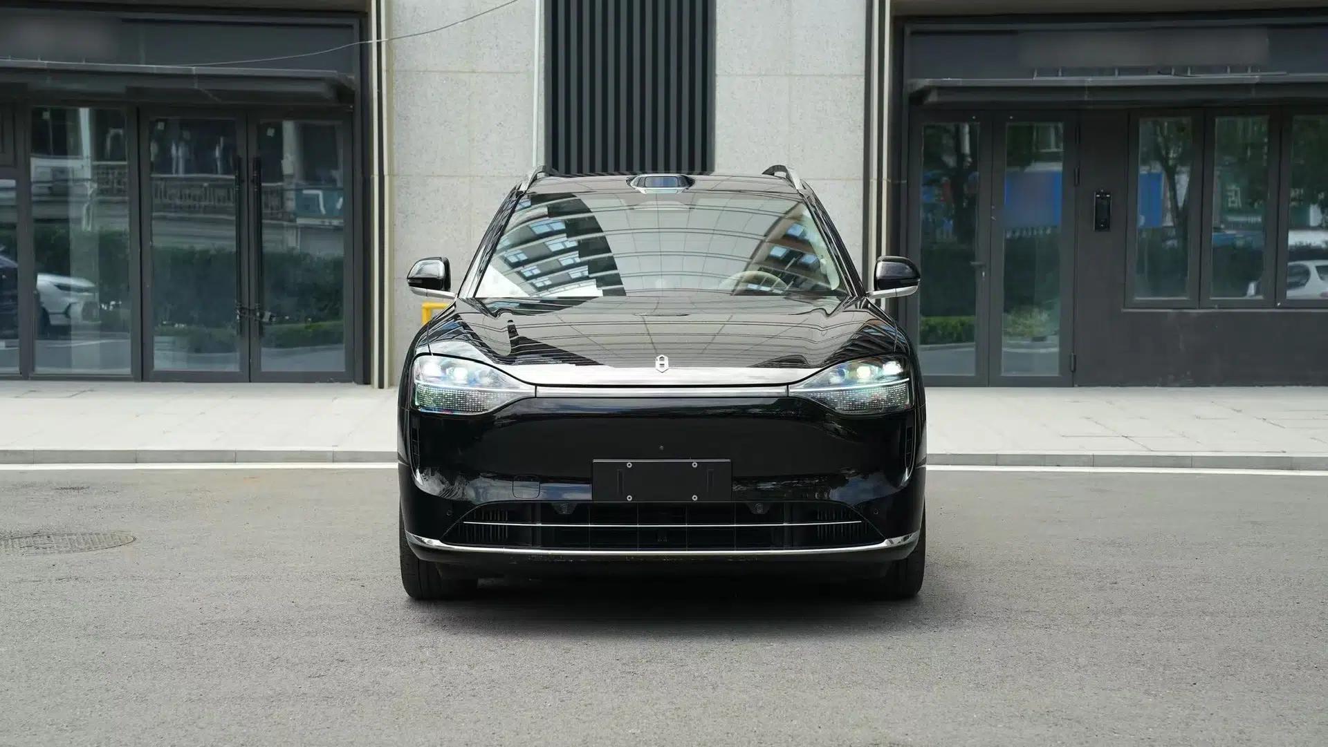 Hima AITO M9 2024 Range-Extended Max Edition 42 kWh 6-Seater Version — миниатюра 2