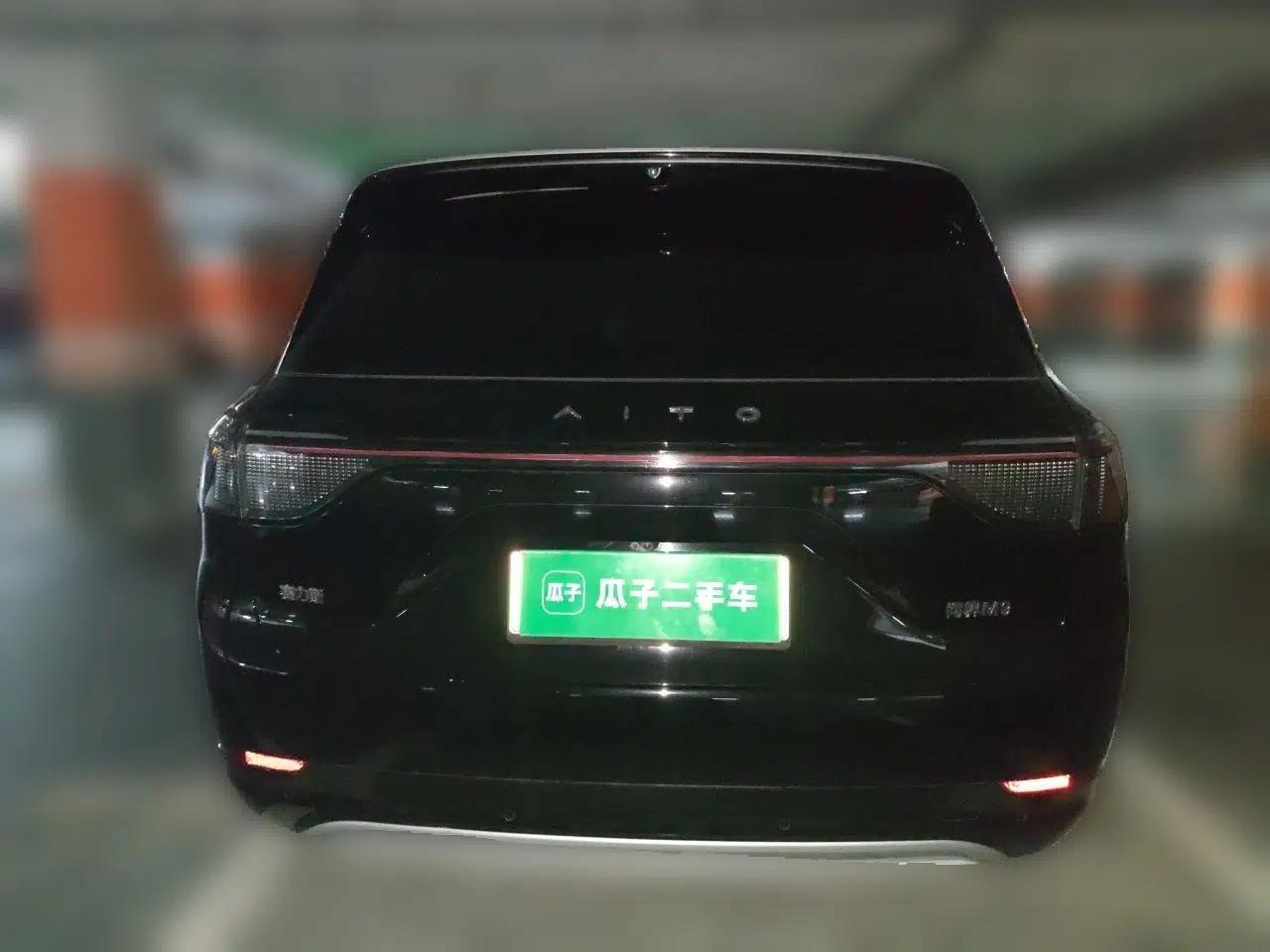 Hima AITO M9 2024 Range-Extended Ultra Version 42 kWh 6-Seater Model — миниатюра 5
