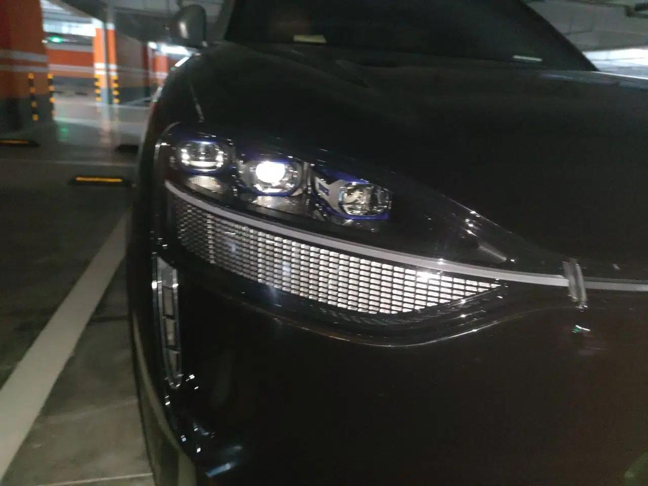 Hima AITO M9 2024 Range-Extended Ultra Version 42 kWh 6-Seater Model — миниатюра 7