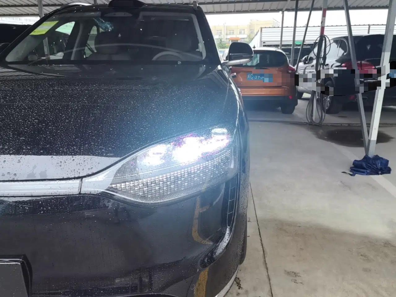 Hima AITO M9 2025 Extended-Range Max Version 52 kWh 6-Seater Edition — миниатюра 8