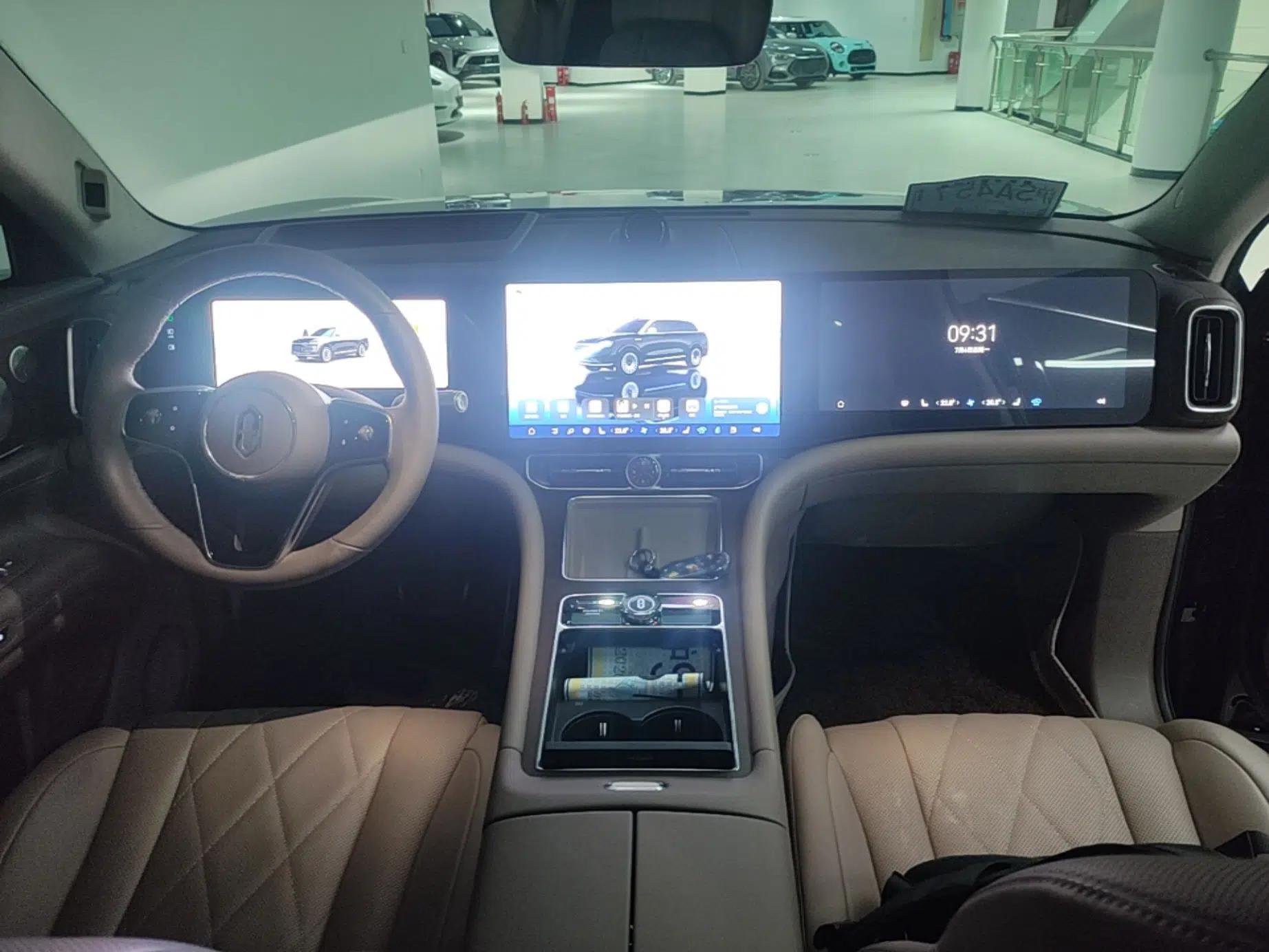Hima AITO M9 2024 Range-Extended Ultra Version 52 kWh 5-Seater Model — миниатюра 12