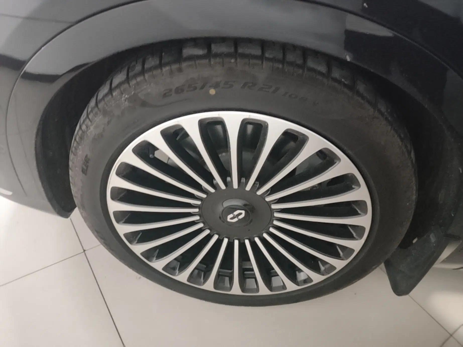 Hima AITO M9 2024 Range-Extended Ultra Version 52 kWh 5-Seater Model — миниатюра 10