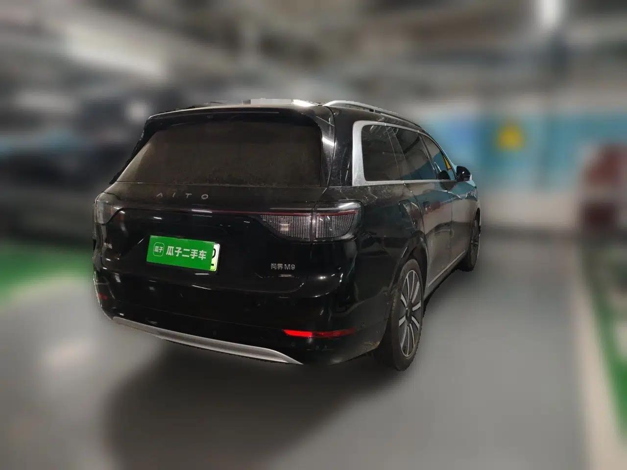 Hima AITO M9 2024 Range-Extended Max Edition 52 kWh 6-Seater Version — миниатюра 6