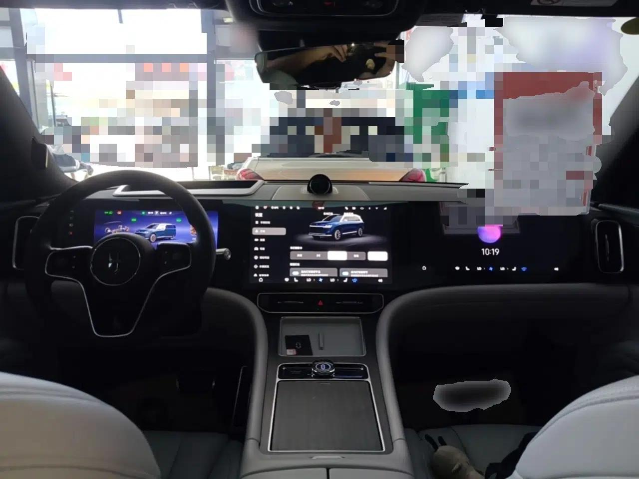 Hima AITO M9 2024 Range-Extended Ultra Version 42 kWh 6-Seater Model — миниатюра 12