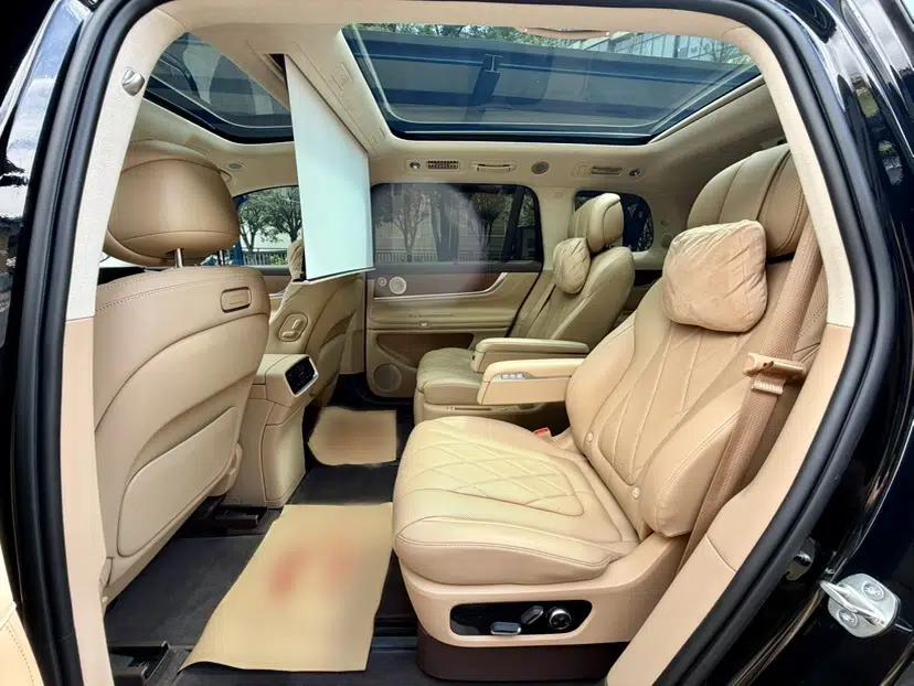 Hima AITO M9 2024 Range-Extended Ultra Version 42 kWh 6-Seater Model — миниатюра 24