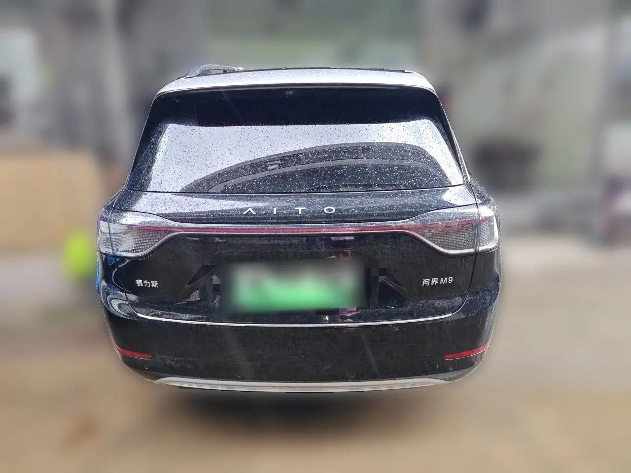 Hima AITO M9 2024 Range-Extended Ultra Version 52 kWh 6-Seater Model — миниатюра 5