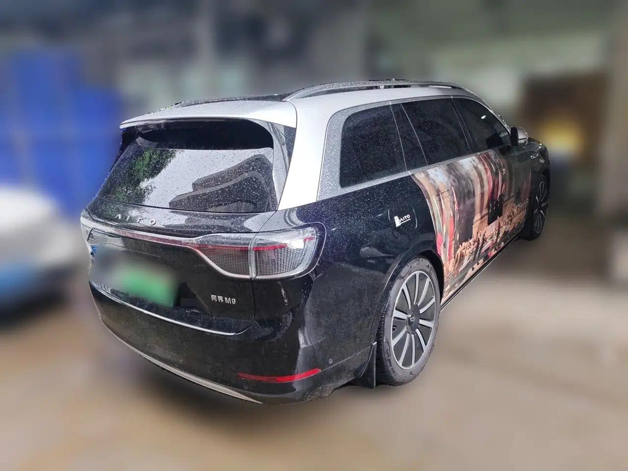 Hima AITO M9 2024 Range-Extended Ultra Version 52 kWh 6-Seater Model — миниатюра 6