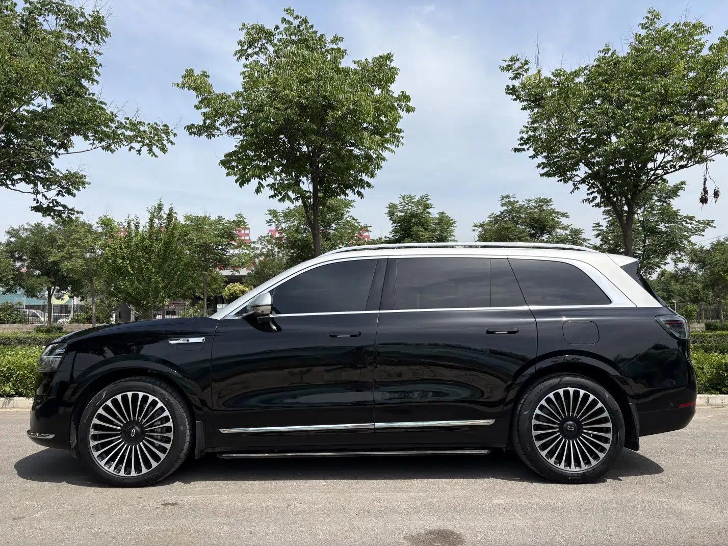 Hima AITO M9 2024 Range-Extended Ultra Version 52 kWh 6-Seater Model — миниатюра 15