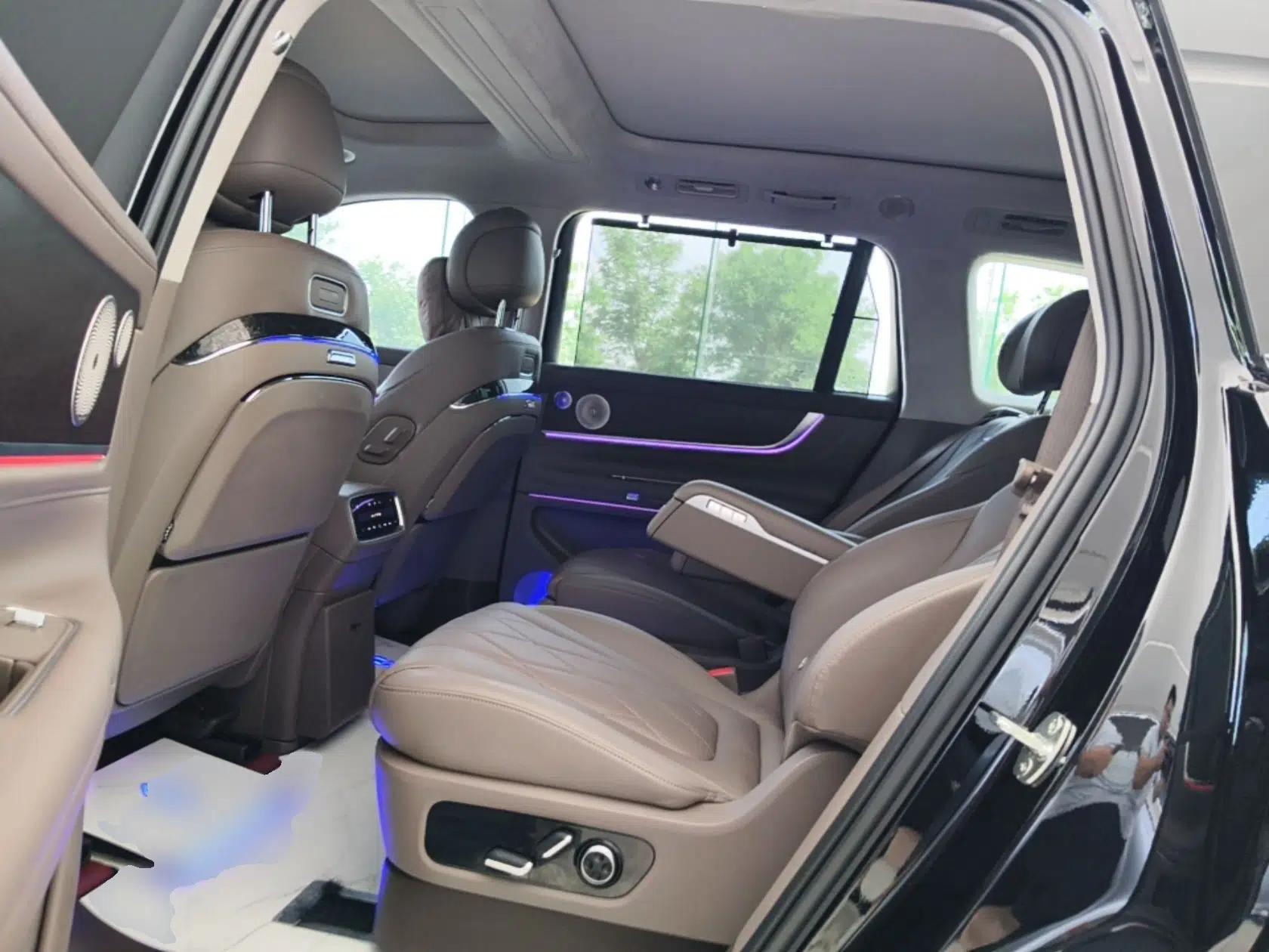 Hima AITO M9 2024 Range-Extended Ultra Version 52 kWh 6-Seater Model — миниатюра 30