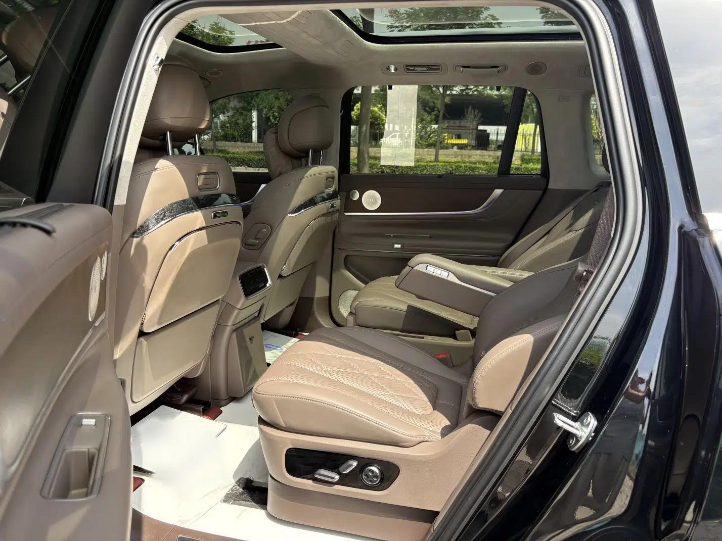 Hima AITO M9 2024 Range-Extended Ultra Version 52 kWh 6-Seater Model — миниатюра 34