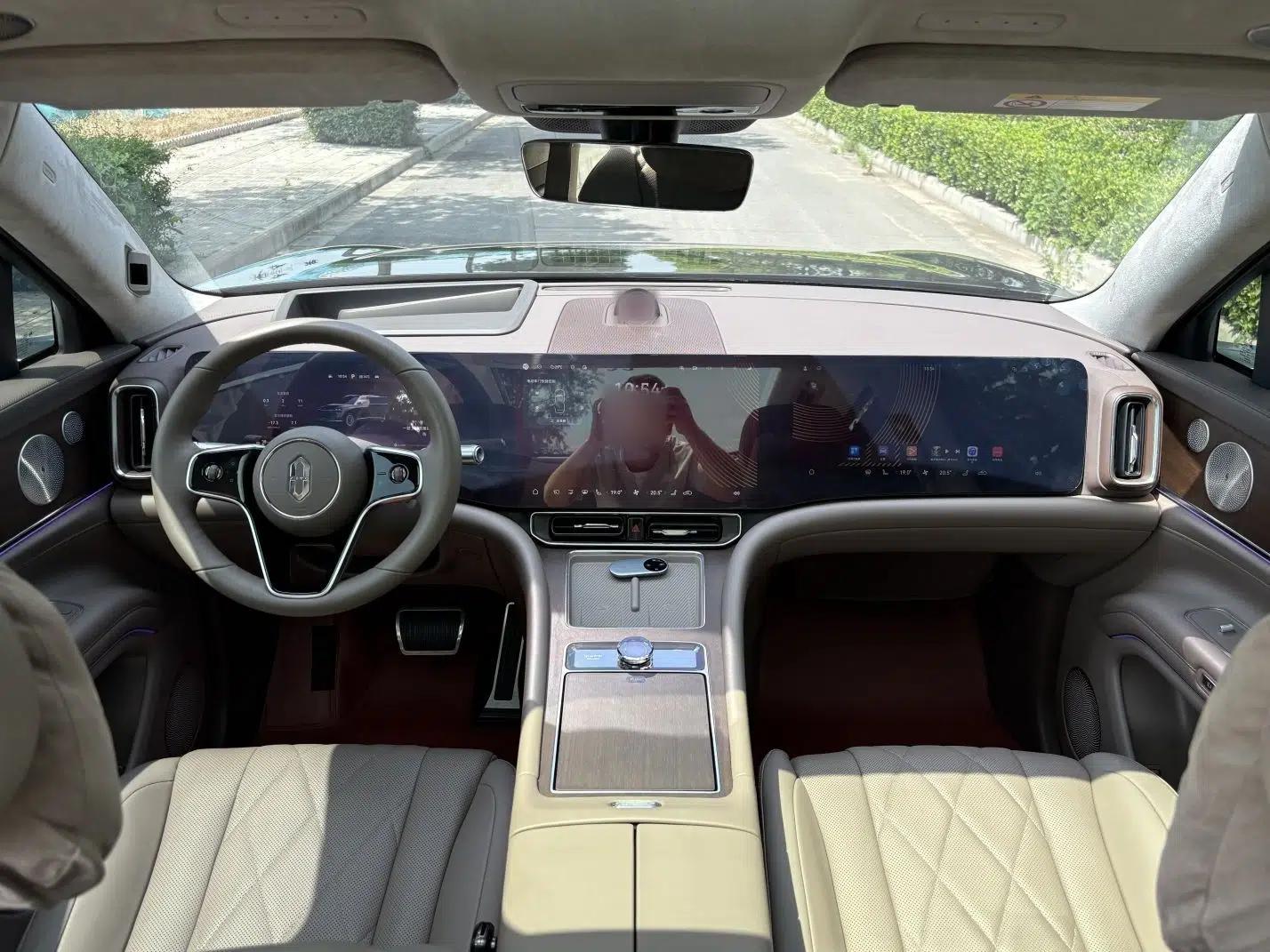 Hima AITO M9 2024 Range-Extended Ultra Version 52 kWh 6-Seater Model — миниатюра 40