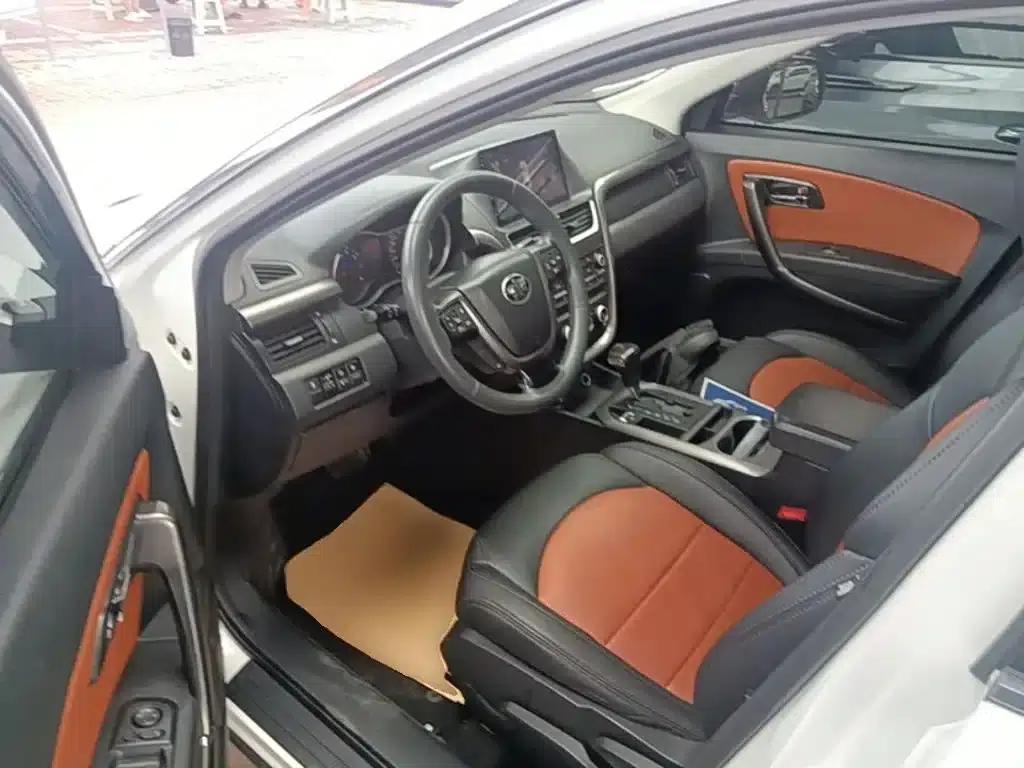 Besturn X80 2017 2.0L Automatic Technology Edition — миниатюра 15
