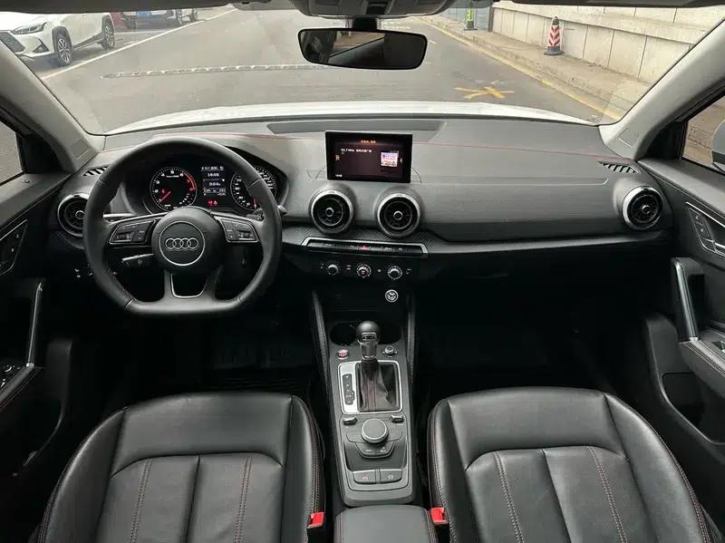 Audi Q2L 2022 35 TFSI Progressive Dynamic Edition — миниатюра 13