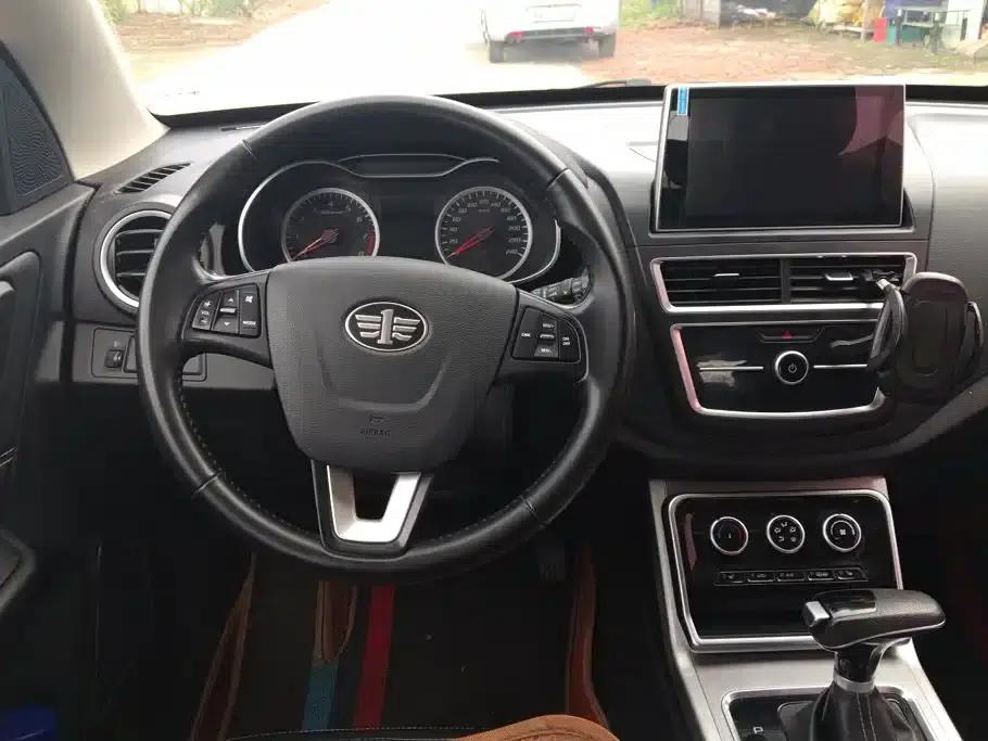 Bestune X40 2019 1.6L Automatic Luxury Edition (National V Emission Standard) — миниатюра 15