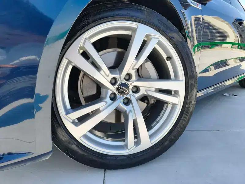 Audi A7L 2022 45 TFSI S-line Dream Edition Crystal Package — миниатюра 10