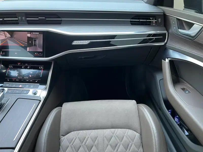 Audi A7L 2022 45 TFSI quattro S-line High-End Black Package — миниатюра 11