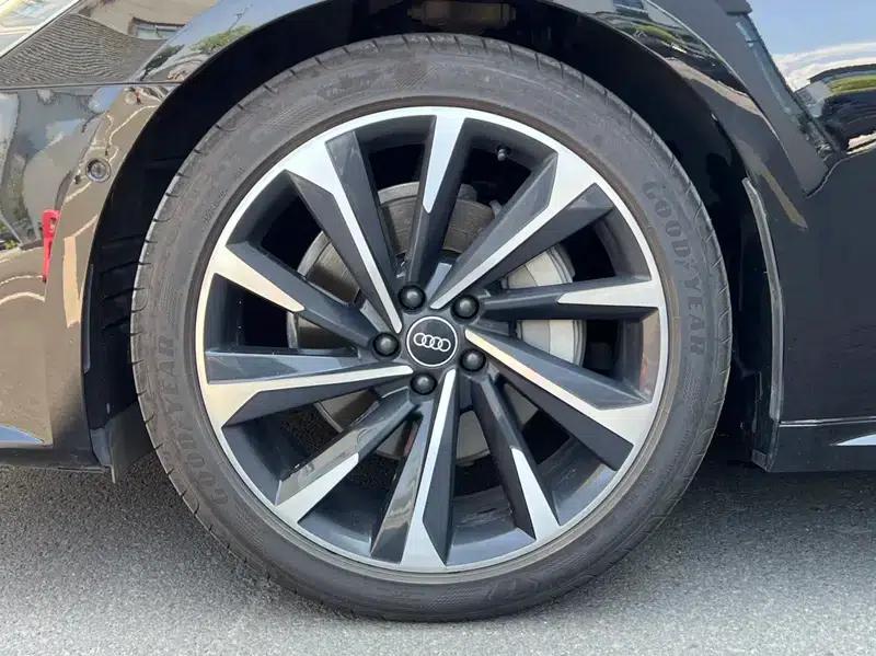Audi A7L 2022 45 TFSI quattro S-line High-End Black Package — миниатюра 8