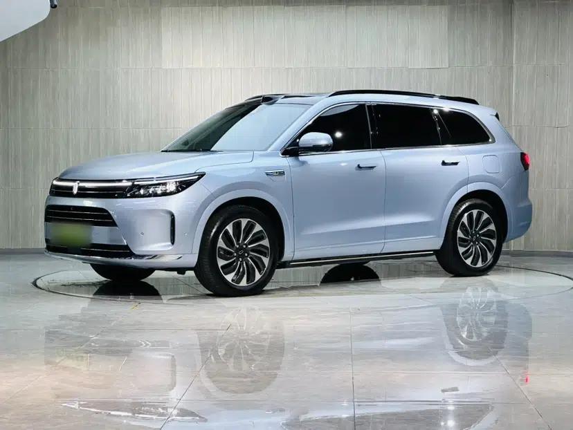 Hima AITO M7 2024 1.5T Intelligent Driving 4WD Max Edition 5 Seats — миниатюра 1