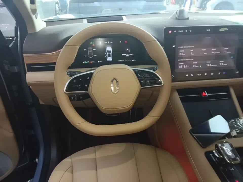 Hima AITO M7 2024 1.5T Intelligent Driving 4WD Max Edition 5 Seats — миниатюра 20