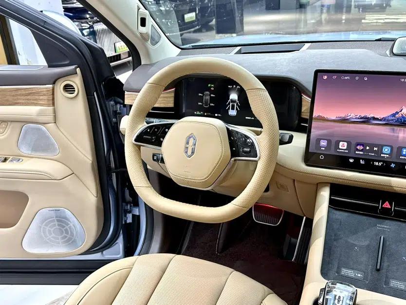 Hima AITO M7 2024 1.5T Intelligent Driving 4WD Max Edition 5 Seats — миниатюра 37
