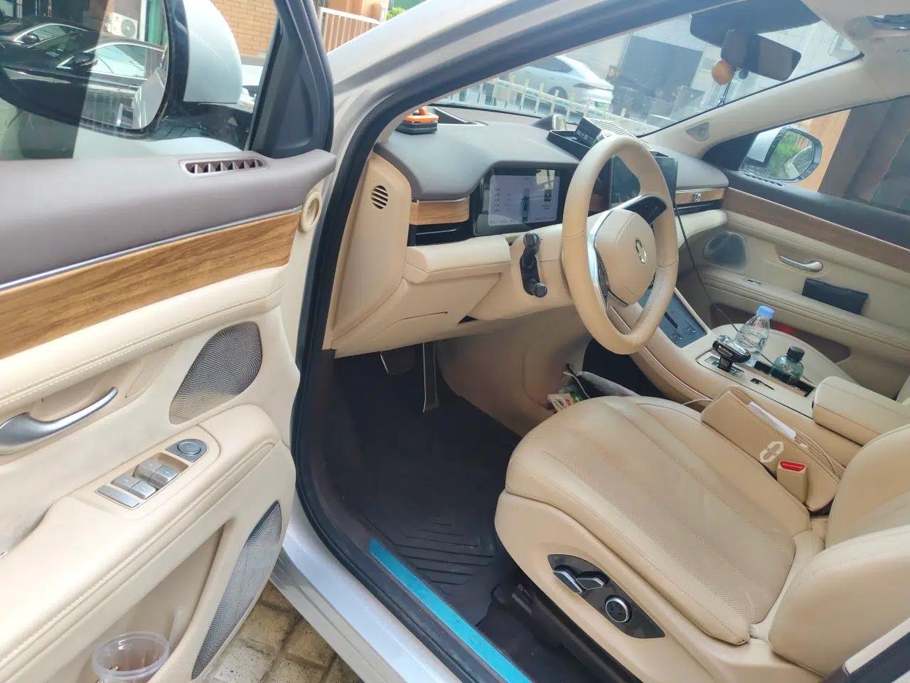 Hima AITO M7 2024 1.5T Intelligent Drive 4x4 Max Edition 6 Seats — миниатюра 16