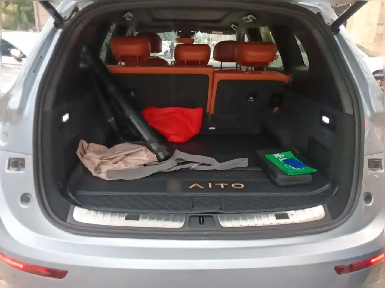 Hima AITO M7 2024 1.5T Intelligent Drive Rear-Drive Ultra Version 5 Seats — миниатюра 16