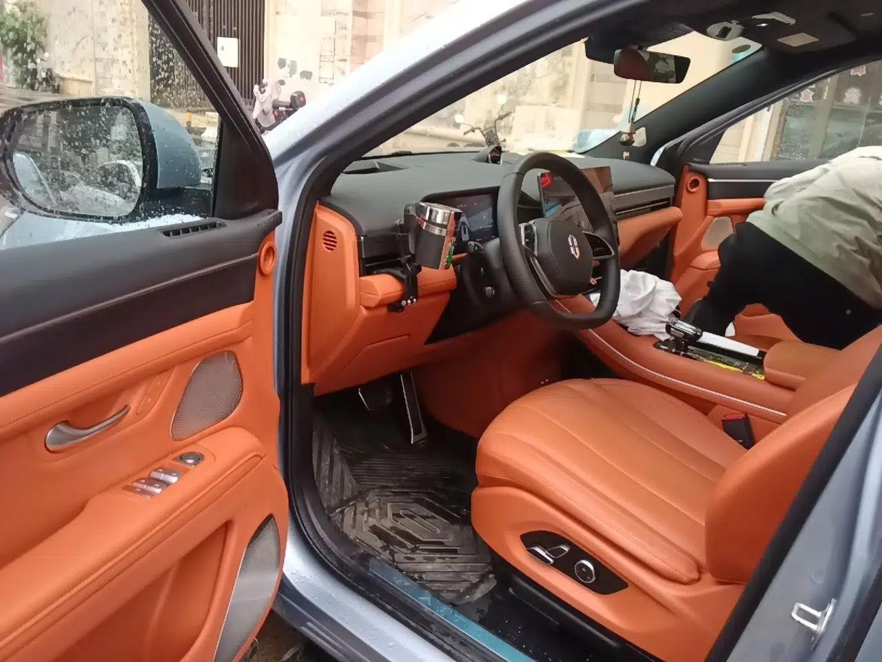 Hima AITO M7 2024 1.5T Intelligent Drive Rear-Drive Ultra Version 5 Seats — миниатюра 19