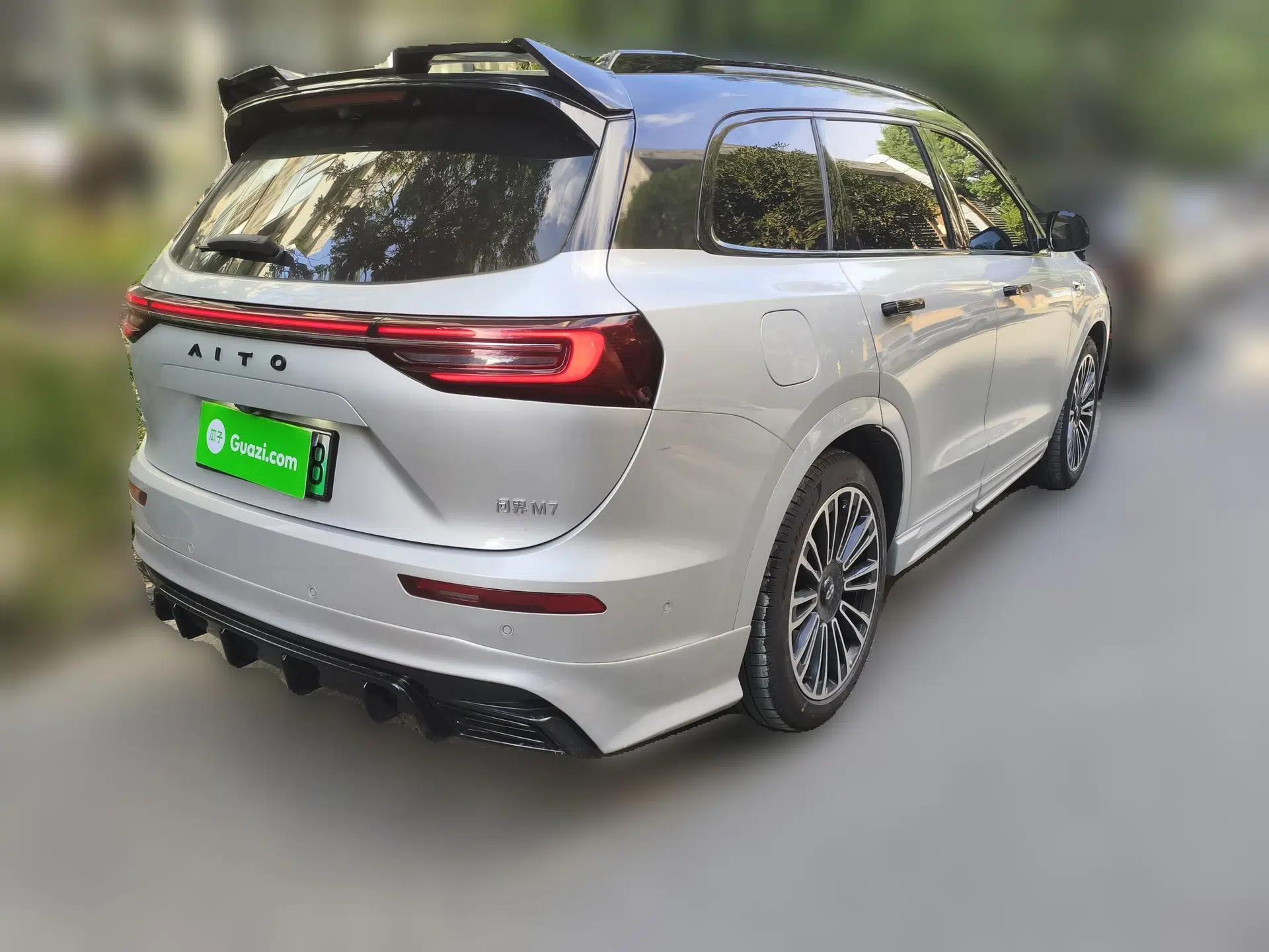Hima AITO M7 2024 1.5T Intelligent Driving Rear-Drive Max Edition 5 Seats — миниатюра 6