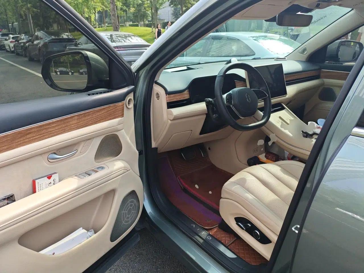 Hima AITO M7 2022 1.5T Rear-Drive Comfort Edition — миниатюра 16