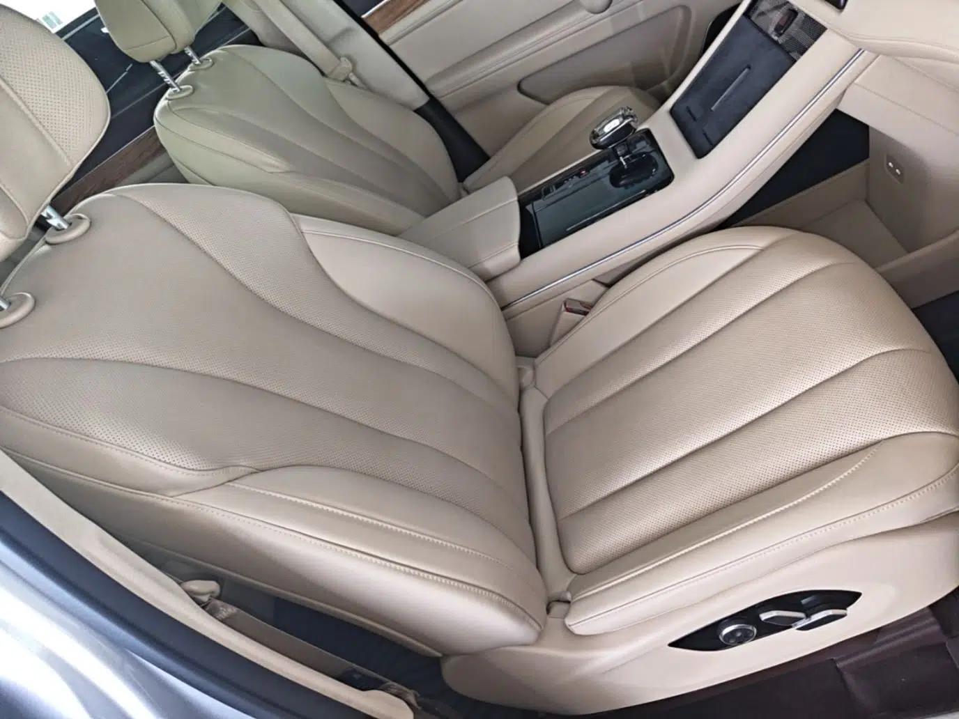 Hima AITO M7 2024 1.5T Intelligent Driving 4WD Max Edition 5 Seats — миниатюра 28