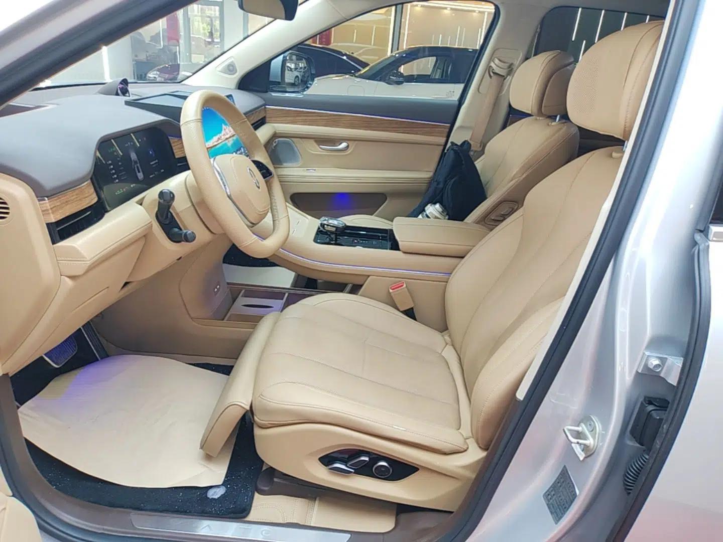 Hima AITO M7 2024 1.5T Intelligent Driving Rear-Drive Pro Version 5 Seats — миниатюра 17