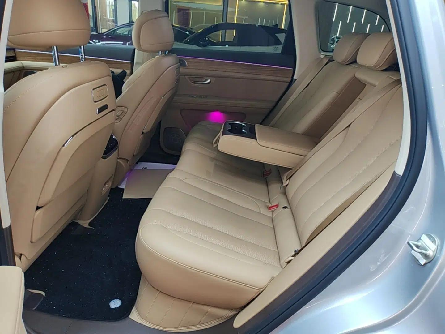 Hima AITO M7 2024 1.5T Intelligent Driving Rear-Drive Pro Version 5 Seats — миниатюра 20
