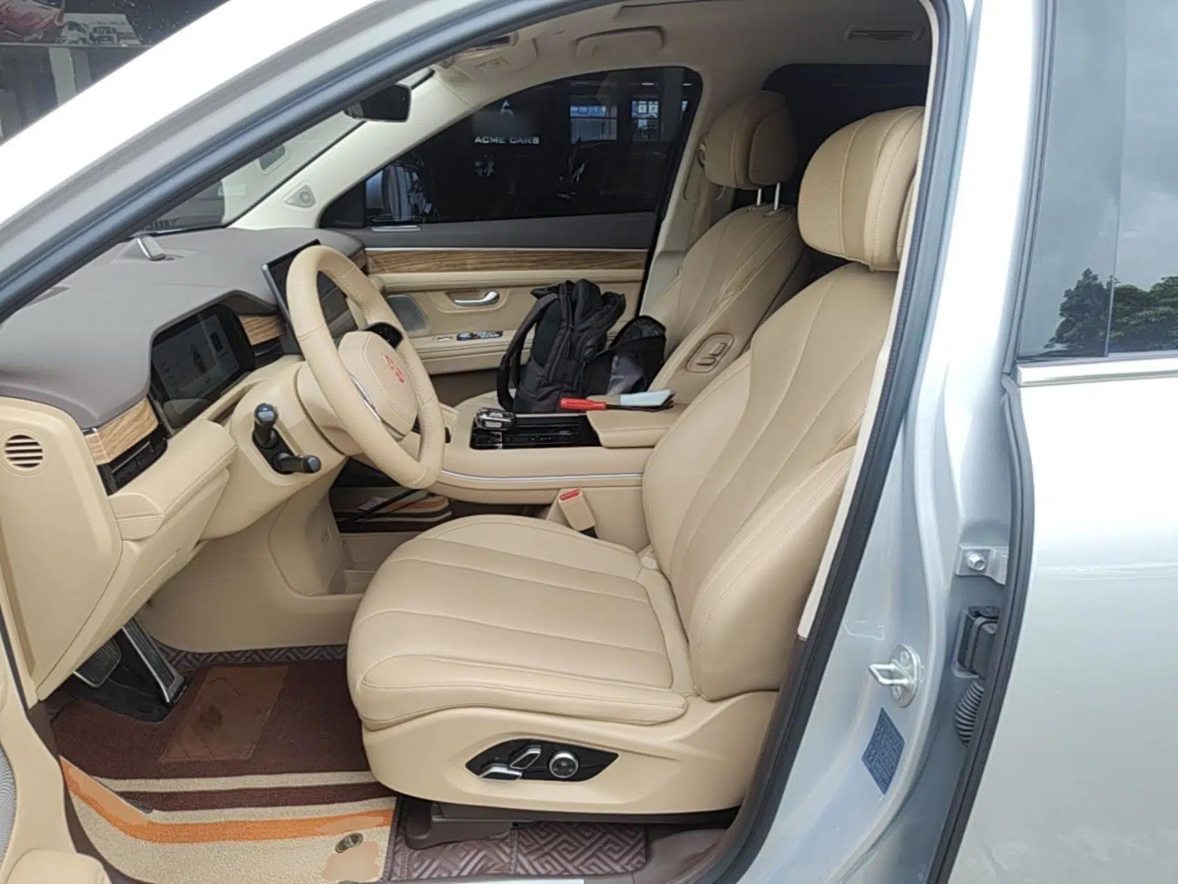 Hima AITO M7 2024 1.5T Rear-Drive Plus Version 5 Seats — миниатюра 17