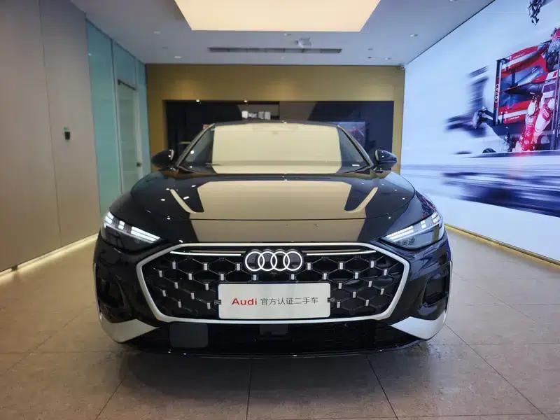 Audi A5L 2026 2.0T Qiankun Smart Driving Edition — миниатюра 2
