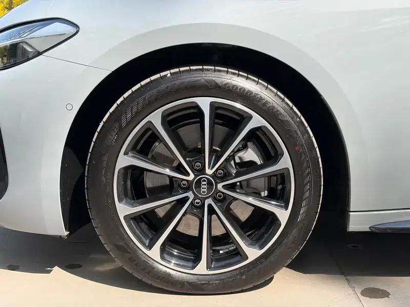 Audi A5L 2026 2.0T Sport Edition — миниатюра 9