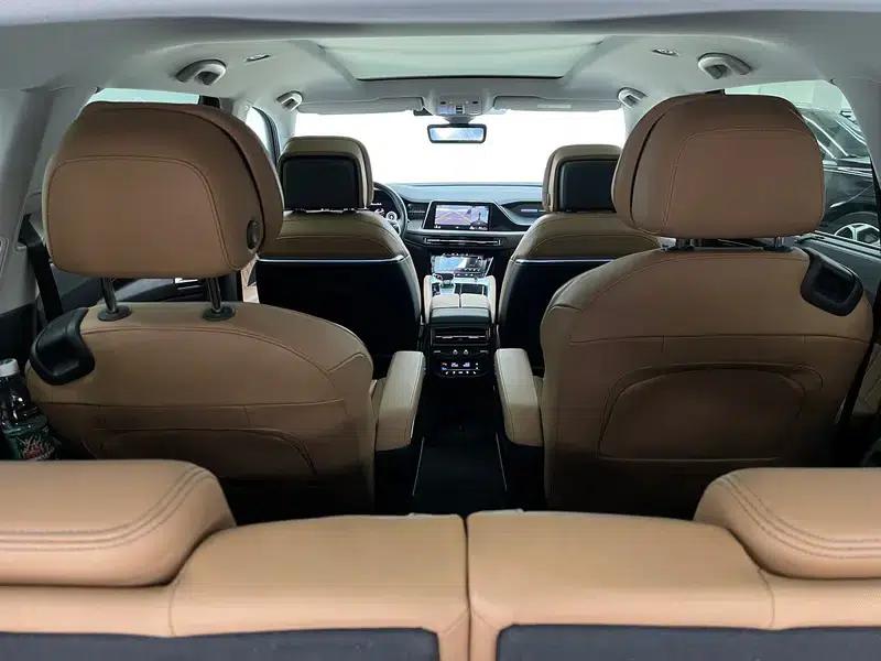 Audi Q6 2024 45TFSI quattro Qiyun Edition Yulin Package 6-seater — миниатюра 13