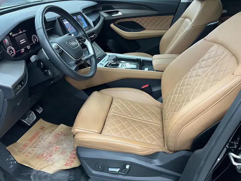 Audi Q6 2024 45TFSI quattro Qiyun Edition Yulin Package 6-seater — миниатюра 14